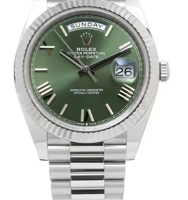 Prestigious Jewelrys White Day-Date Gold Rolex 228239 0624